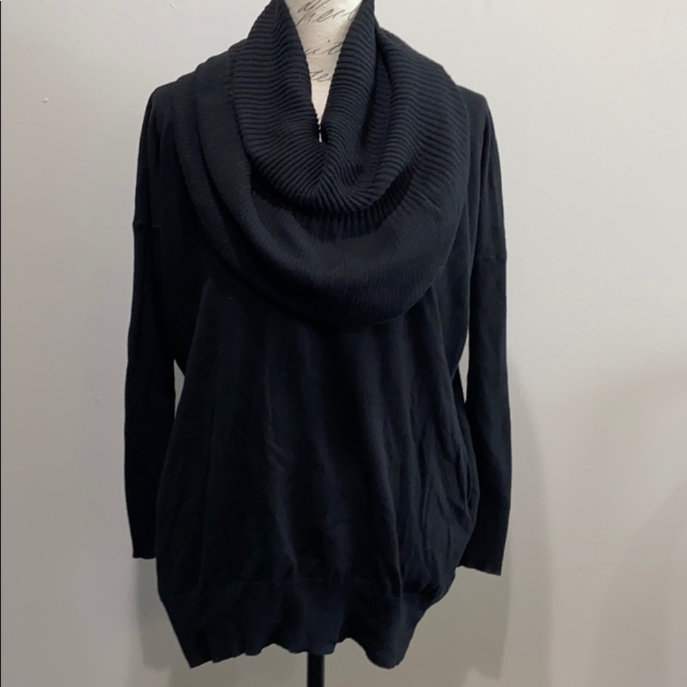 Black oversized comfy sweater